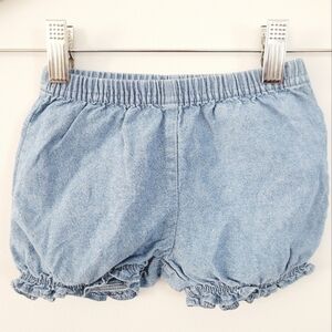 4/$20 Carter's chambray shorts size 6